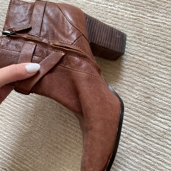 Cole Haan Cassidy Ankle Heeled Boots Leather Brown Buckle Size 11 - Picture 14 of 16